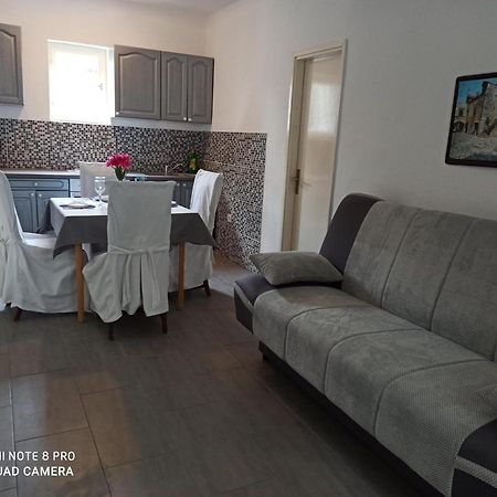 Apartment Kosor Zaboric Exterior photo